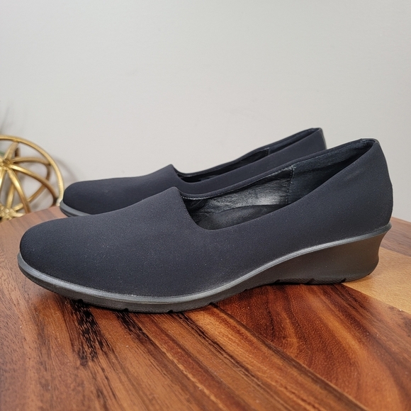 ECCO Black Women's Slip-On Shoes Size 38 Comfort Shoe Wardrobe Staple Office - Picture 4 of 15